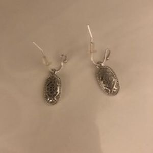 Kendra Scott Lee Small Drop Earrings